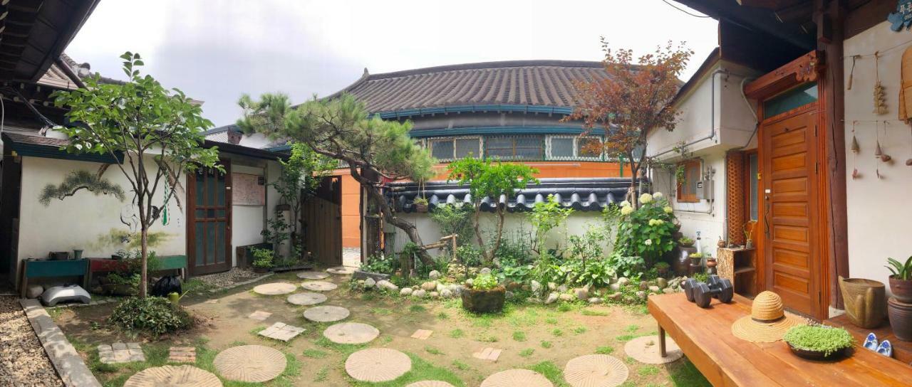 Hotel The Blue Cradle Jeonju Exterior foto